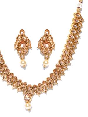 Gold collar necklace 4