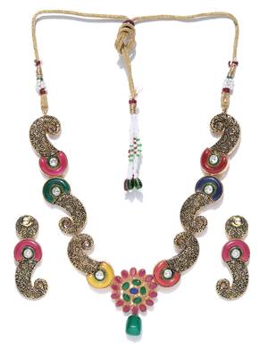 Gold collar necklace 2