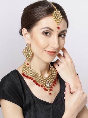 Gold collar necklace 4