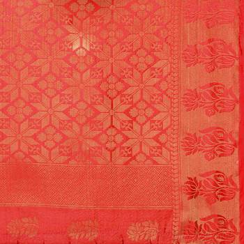Yellow Woven Silk Blend Saree With Blouse 5