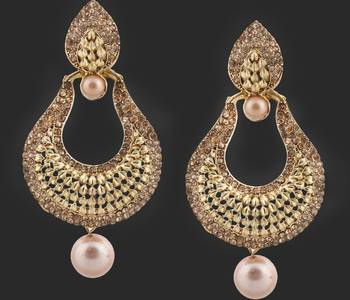 Brown Pearl Earrings 2