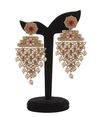 Pink Pearl Earrings 3