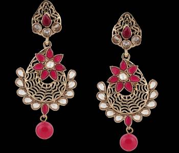 Pink Pearl Earrings 2