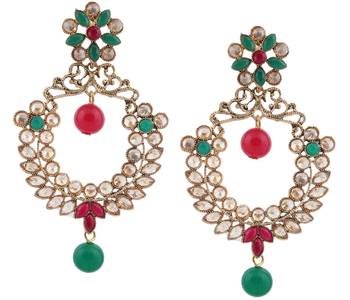 Green Pearl Earrings 1