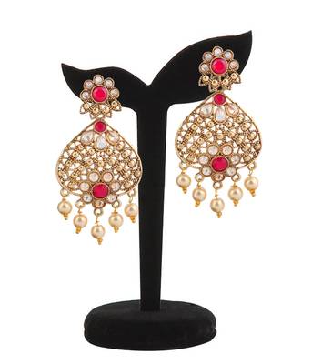 Pink Pearl Earrings 3