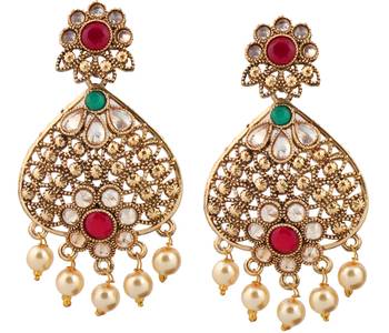 Green Pearl Earrings 1