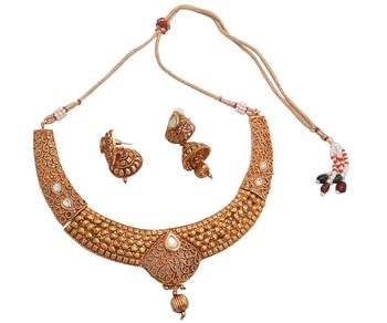 Brown Pearl Necklaces 1