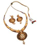 White Pearl Necklaces