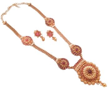 Pink Pearl Necklaces 1