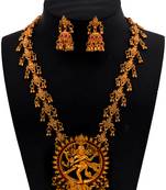 Gold Pearl Necklaces