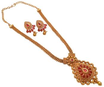 Pink Pearl Necklaces 1