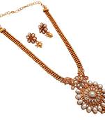 White Pearl Necklaces