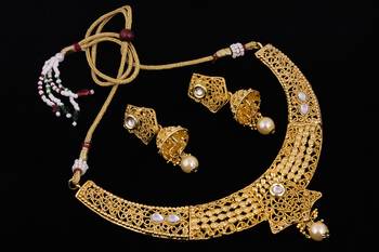 Brown Pearl Necklaces 2