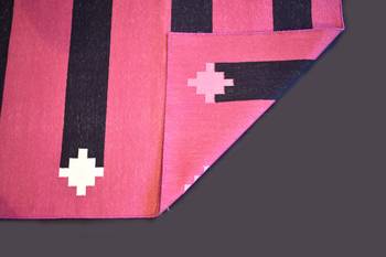 Hand-Woven Rectangle Shape Pink Color 100% Cotton Attractive Traditional Kilim Rug 2
