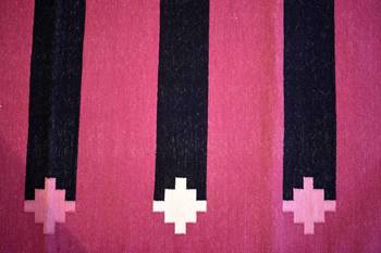 Hand-Woven Rectangle Shape Pink Color 100% Cotton Attractive Traditional Kilim Rug 4
