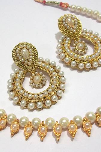 White pearl polki necklace set