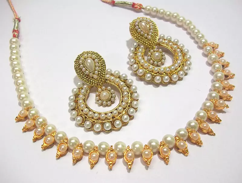 White pearl polki necklace set