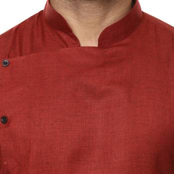 Maroon Plain Cotton Men Kurtas 5