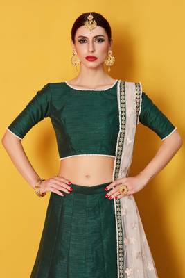 Green Zari Embroidered Art Silk Lehenga Choli For Bride 2