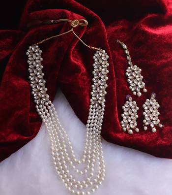 Classic pearl necklace studded with american diamonds 2