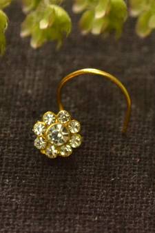 Designer 9 Diamond Stone Floral Nose Pin Nose Ring