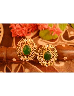 Designer Onyx Stone Gold Plated Golden Kundan Stones Stud Earrings 2