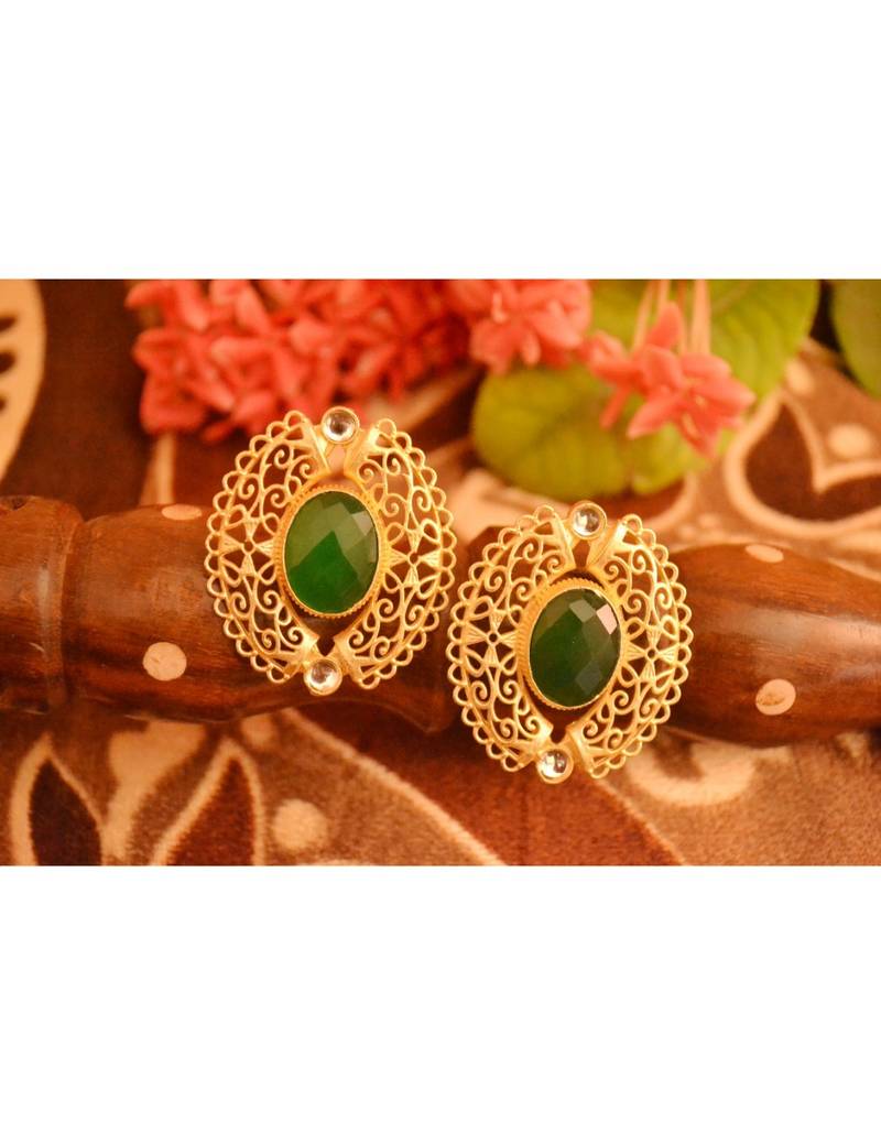 Designer Onyx Stone Gold Plated Golden Kundan Stones Stud Earrings