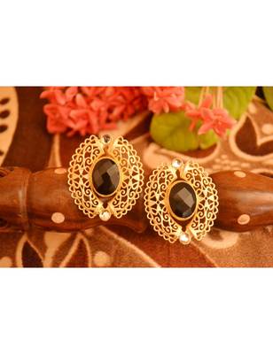 Designer Onyx Stone Gold Plated Golden Kundan Stones Stud Earrings 3