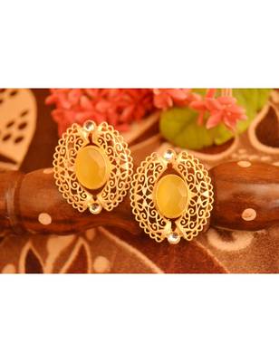 Designer Onyx Stone Gold Plated Golden Kundan Stones Stud Earrings 1