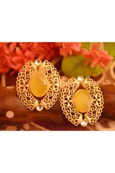 Designer Onyx Stone Gold Plated Golden Kundan Stones Stud Earrings