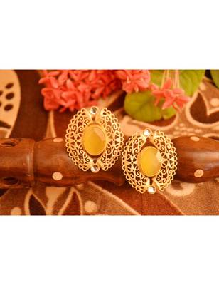 Designer Onyx Stone Gold Plated Golden Kundan Stones Stud Earrings 3