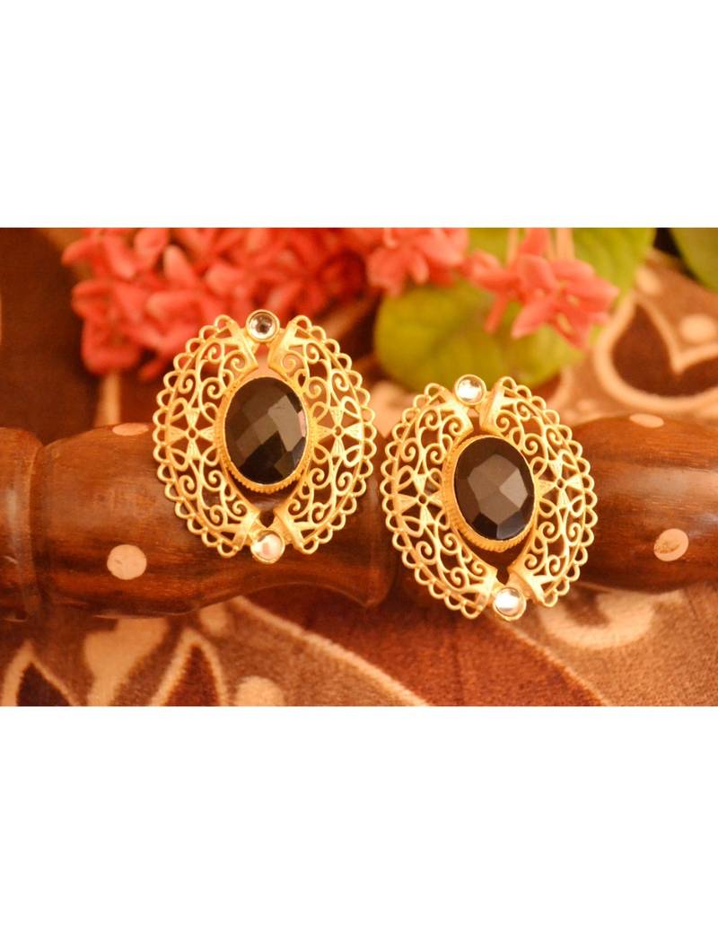 Designer Onyx Stone Gold Plated Golden Kundan Stones Stud Earrings