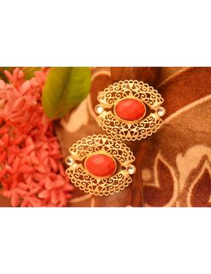 Designer Onyx Stone Gold Plated Golden Kundan Stones Stud Earrings 1