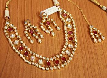 Red Ruby       Necklace-Sets 1