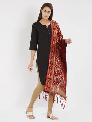 Red woven Banarasi Silk Dupatta for Women 3