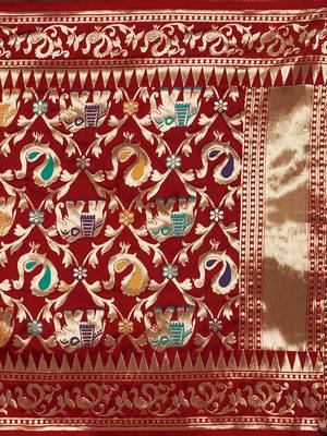 Red woven Banarasi Silk Dupatta for Women 5