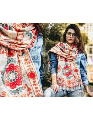 Beige Woollen Embroidered Khadi Muffler With African Motifs 2