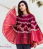 Deep Wine Mono Tone Lining Frill Photo With 3D Flowers