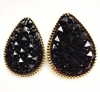 Black Earrings 2