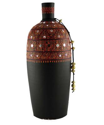 Handmade 3D Color Work Black Vase Terracotta Idols And Figurines/Home Decor/ Showpieces/Pots 1
