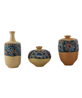 Handmade 3D Work Mini Three Show Piece Terracotta Pot Set Idols And Figurines/Home Decor/ Showpieces 1