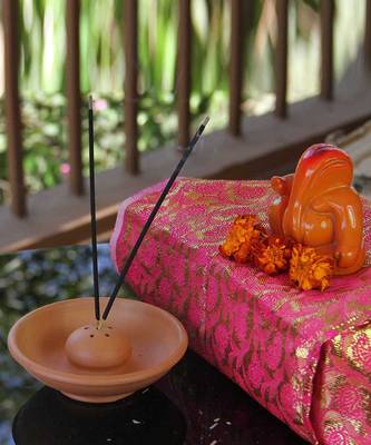 Pooja Udbatti/Fragnance Sticks Stand Made Of Terracotta Clay 2