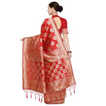 Red woven cotton silk saree with blouse 3