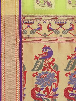 Green woven art silk saree with blouse 4