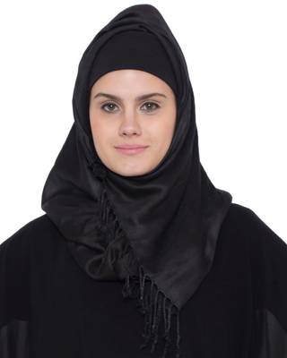 Black Plain Rayon Stitched Hijab 1
