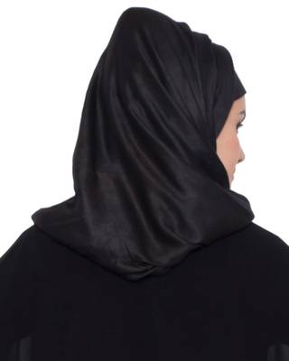 Black Plain Rayon Stitched Hijab 3