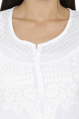 White Embroidered Cotton Chikankari Kurti 5