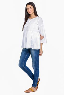 White Embroidered Cotton Chikankari Kurti  3