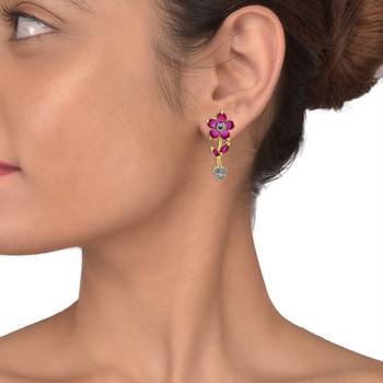 Gold
 Earrings 3