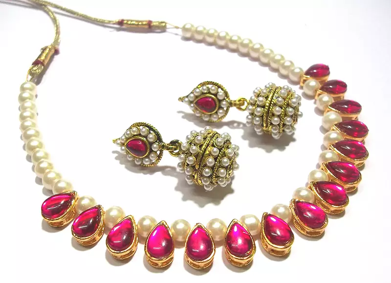 Dark Pink Kundan Pearl Gota Necklace Set
